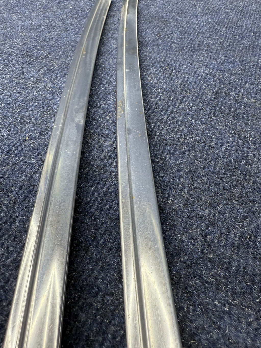 79-86 Mustang Chrome Exterior Windshield Glass Trim Molding Front 87-93 557