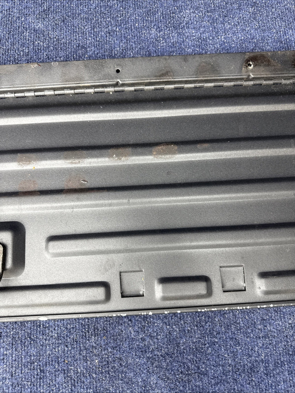 79-83 MUSTANG HATCHBACK REAR BACK SEAT METAL FOLD DOWN PANEL TRUNK COVER OEM