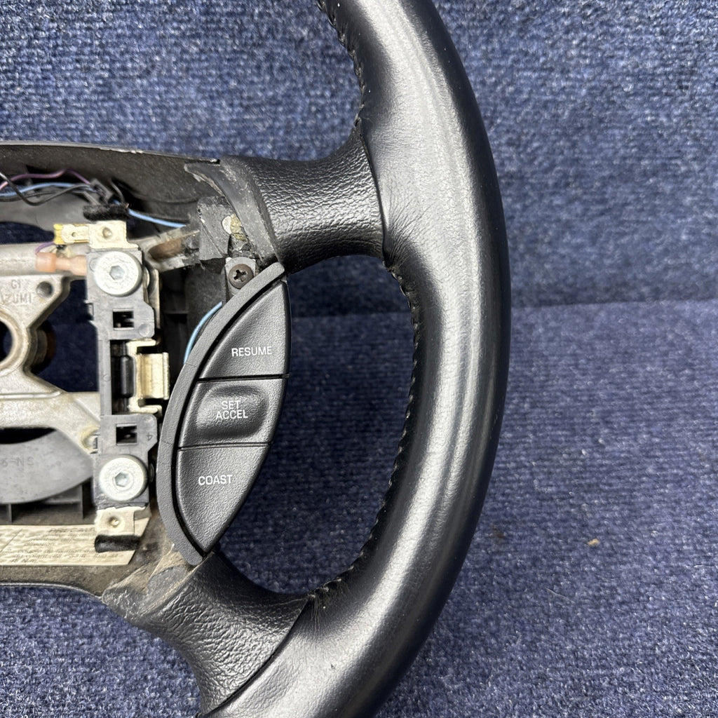 94 Mustang Svt Cobra Steering Wheel With Cruise Control Buttons 94-04 Gt Lx OEM
