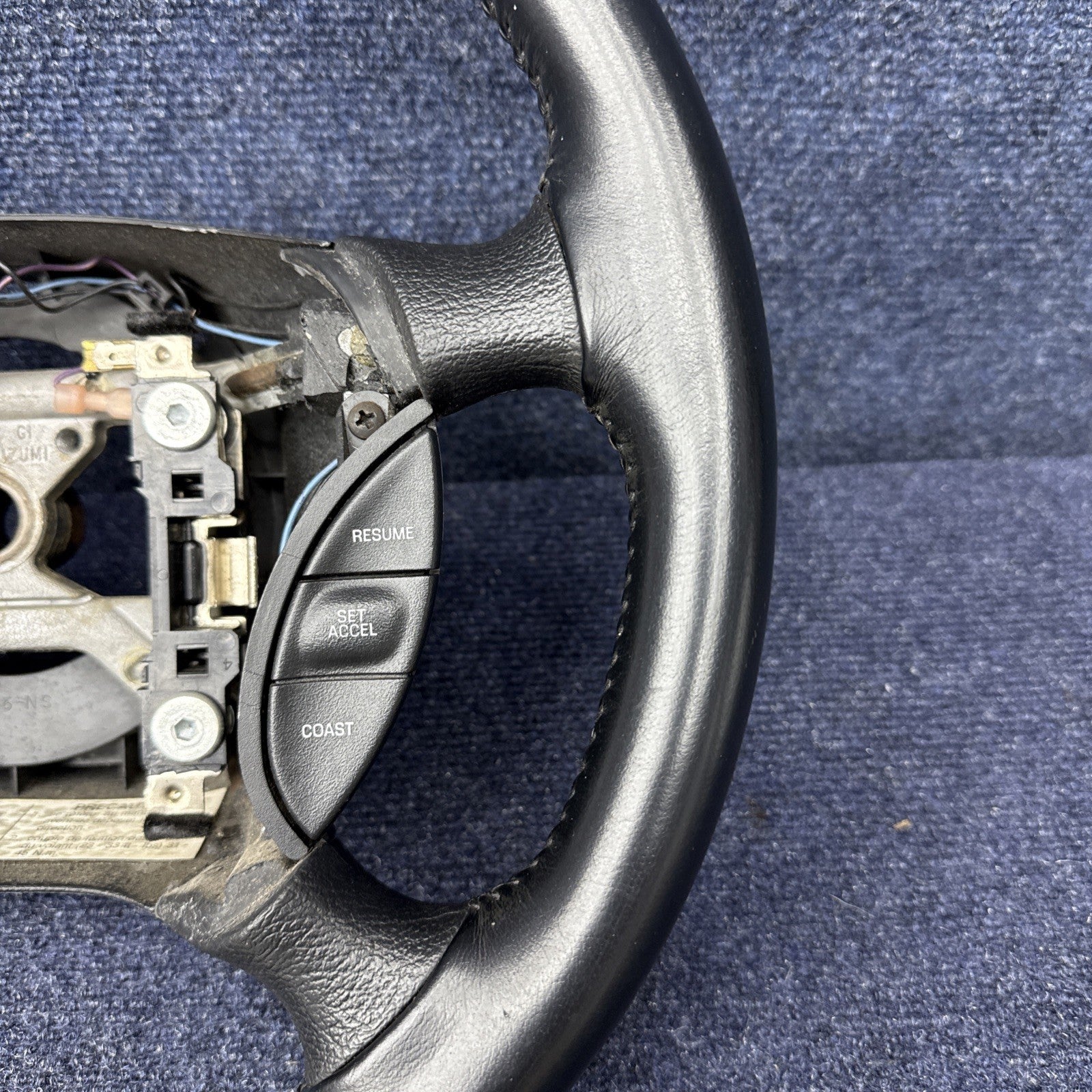 94 Mustang Svt Cobra Steering Wheel With Cruise Control Buttons 94-04 Gt Lx OEM