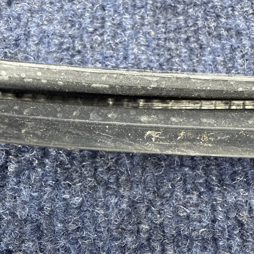 NOS 1979-1993 FORD MUSTANG SUNROOF WEATHERSTRIP D9ZZ-6651346-A  79-93