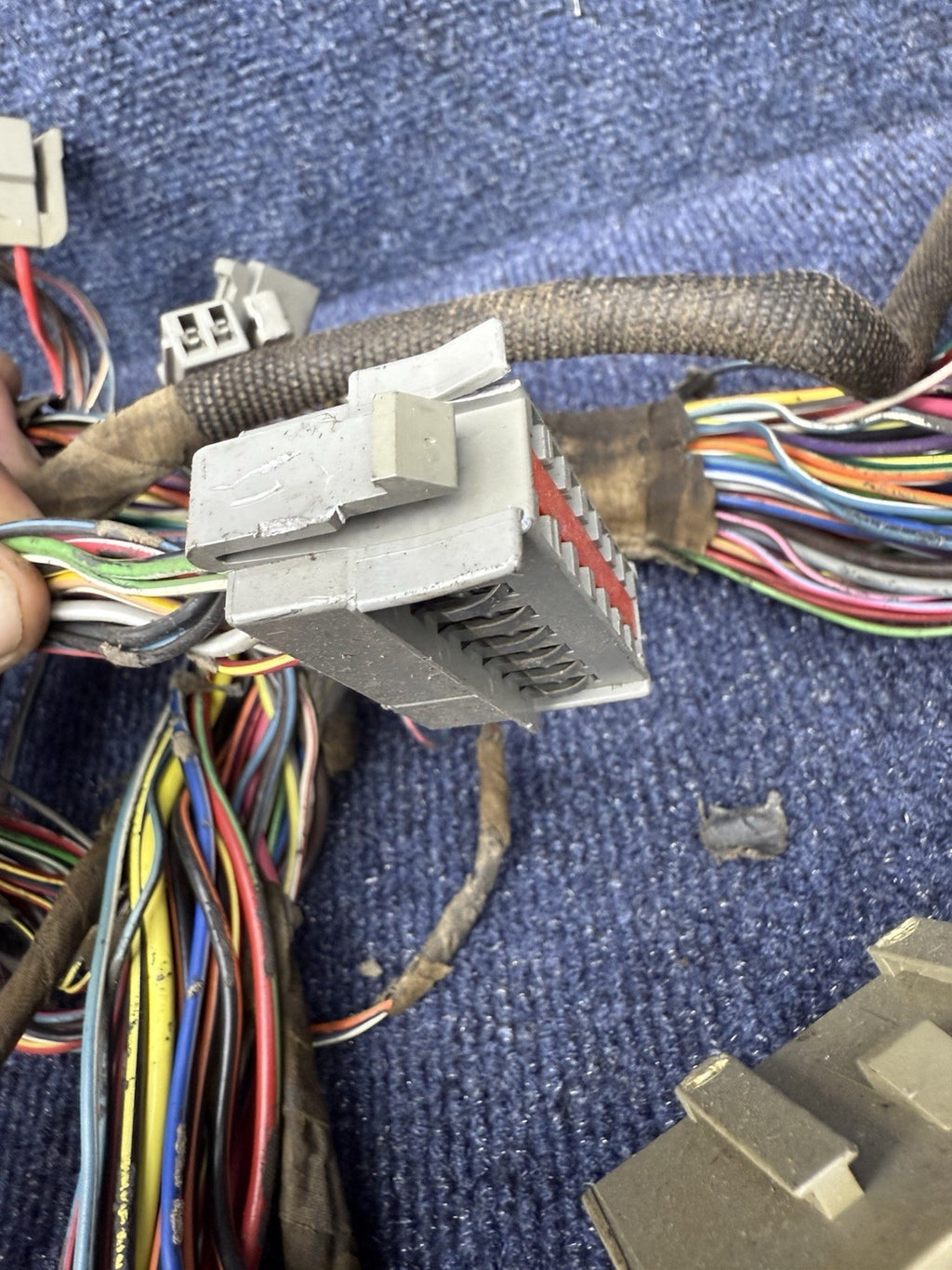 91-93 Ford Mustang Dash Wiring Harness Complete w/ Fuse Box Ignition Radio OEM
