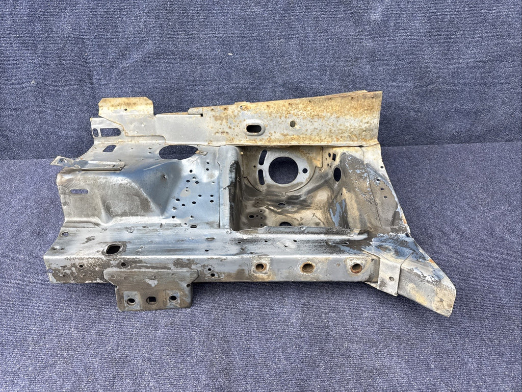 79 - 89 MUSTANG LH FENDER APRON FRAME SHOCK TOWER METAL OEM Drivers Side 87-93