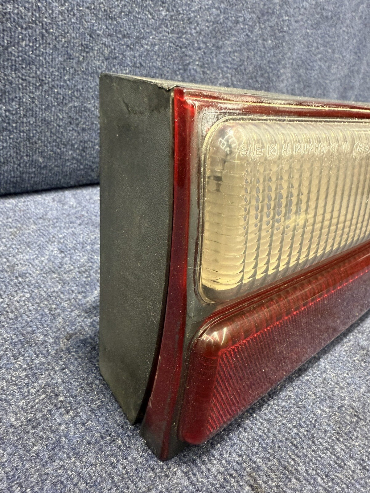 87-93 FORD MUSTANG LX RH PASSENGER TAIL LIGHT OEM FACTORY LENS HOUSING FACTORY