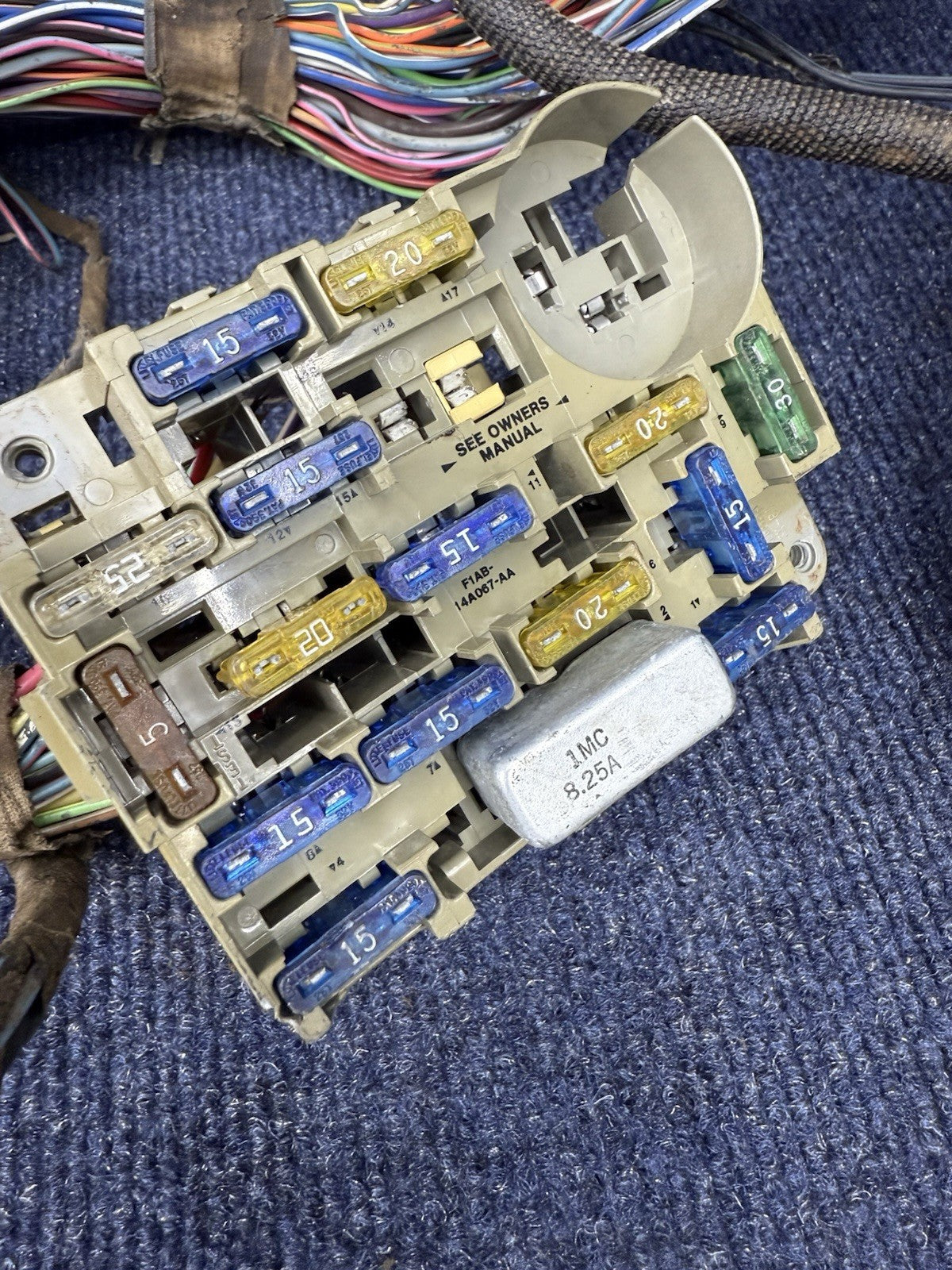 91-93 Ford Mustang Dash Wiring Harness Complete w/ Fuse Box Ignition Radio OEM