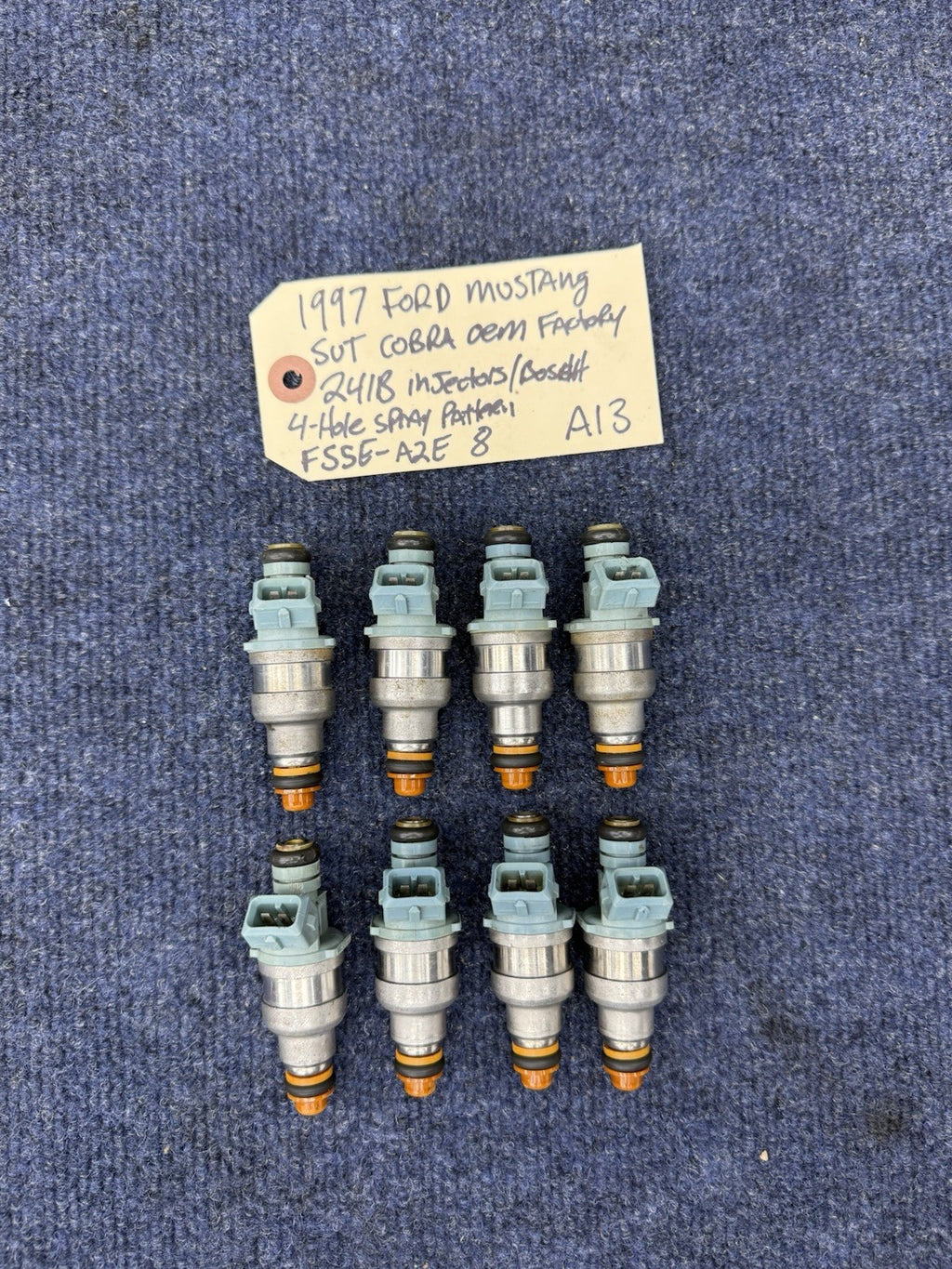 93-98 Mustang Cobra 5.0 24lb Fuel Injectors 4 Hole Spray Pattern Ford 302 V8 4.6