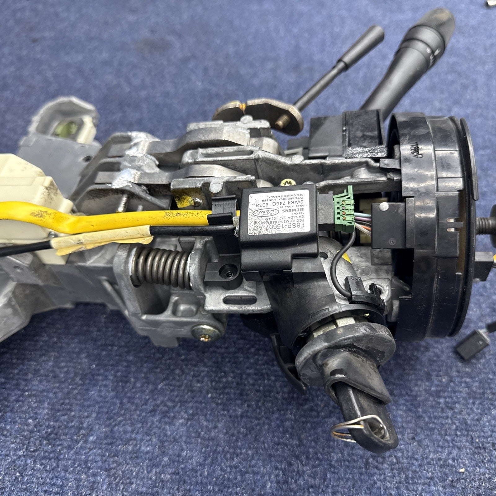 96 97 98 OEM FORD MUSTANG Svt Cobra Gt Lx STEERING COLUMN HOUSING TILT Factory