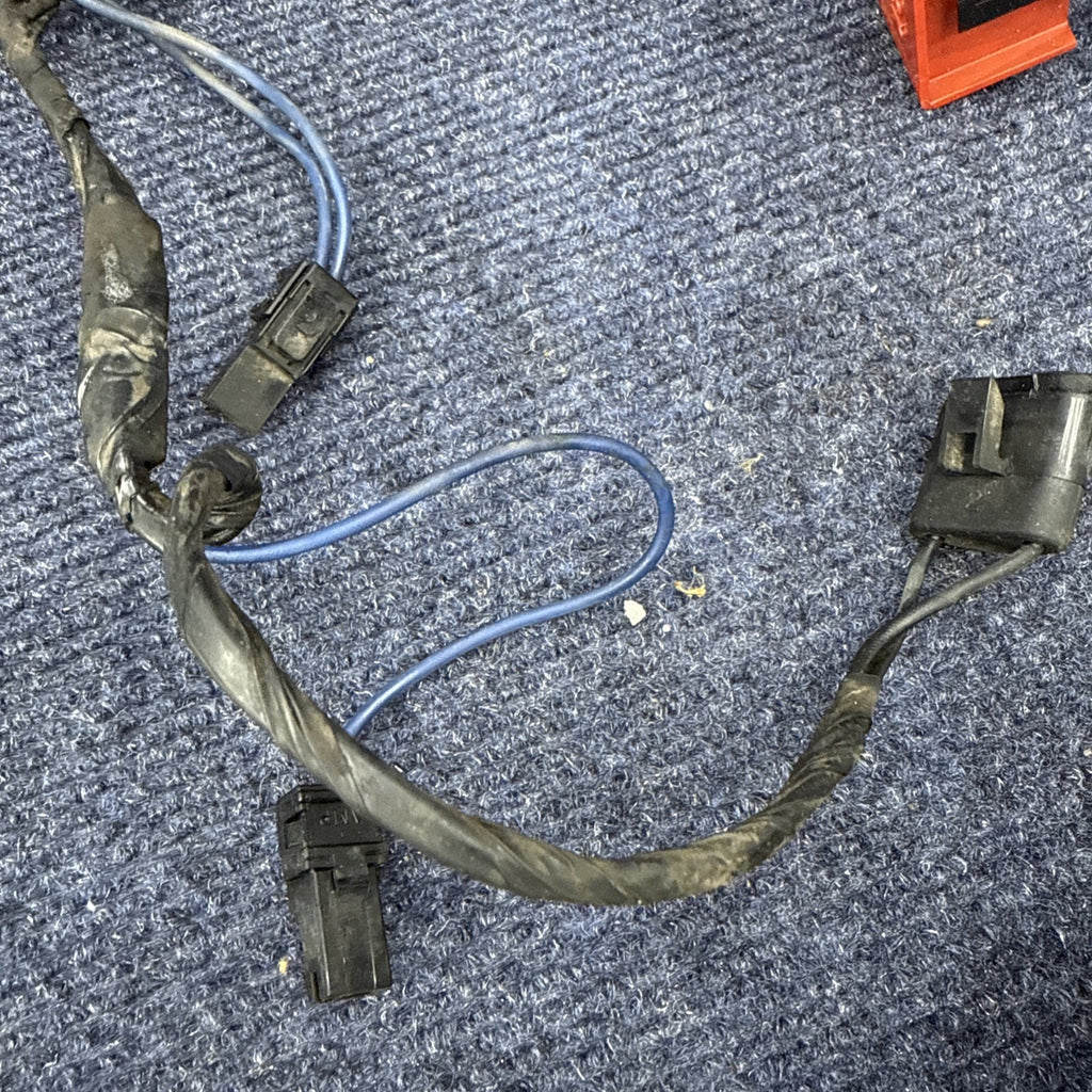 1994 1995 Ford Mustang Cobra 5.0 302 V8 Power Distribution Wiring Relay Harness