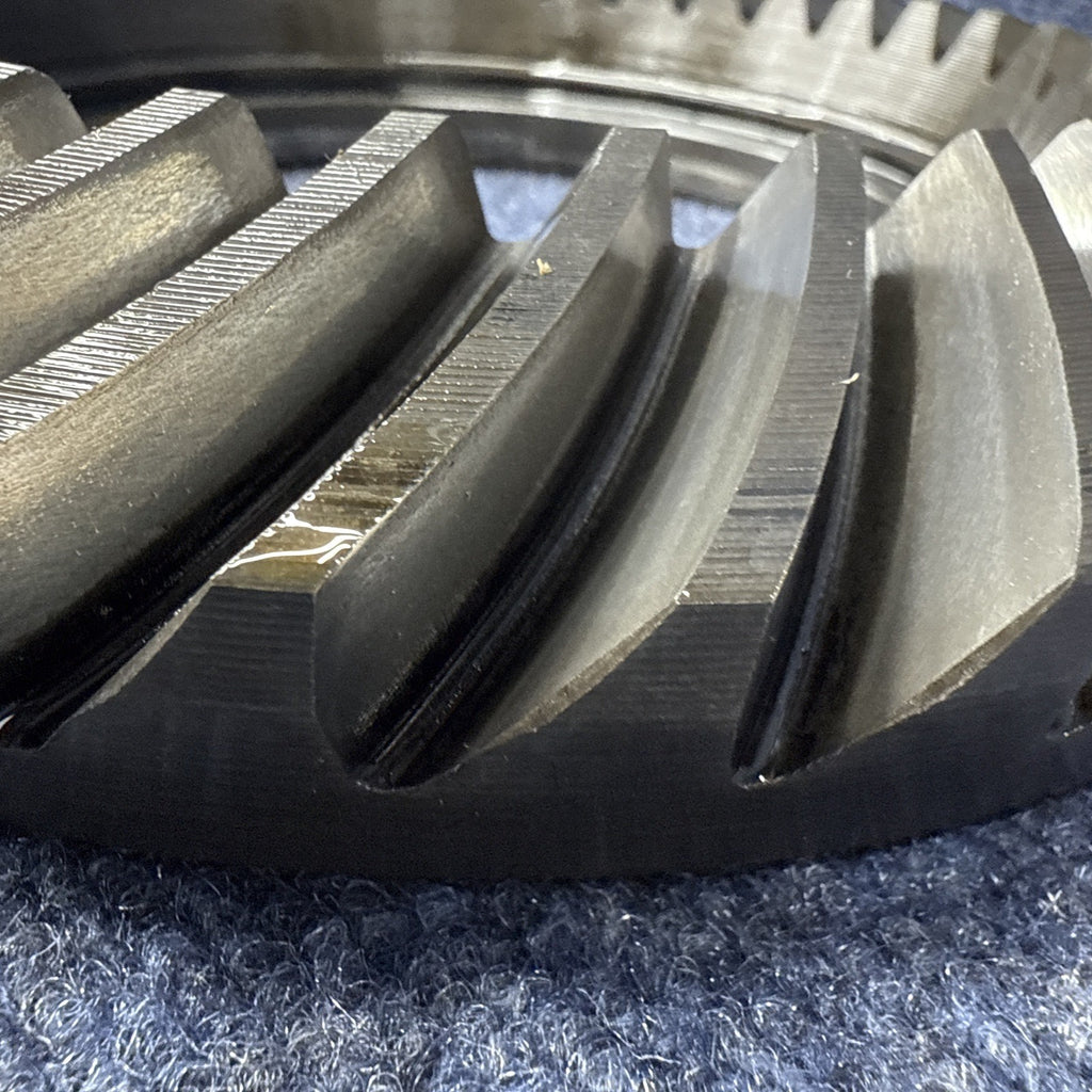 1995 FORD Mustang Svt Cobra OEM Factory Ring Pinion Gear Set 3.27 E9SAA  8.8 94
