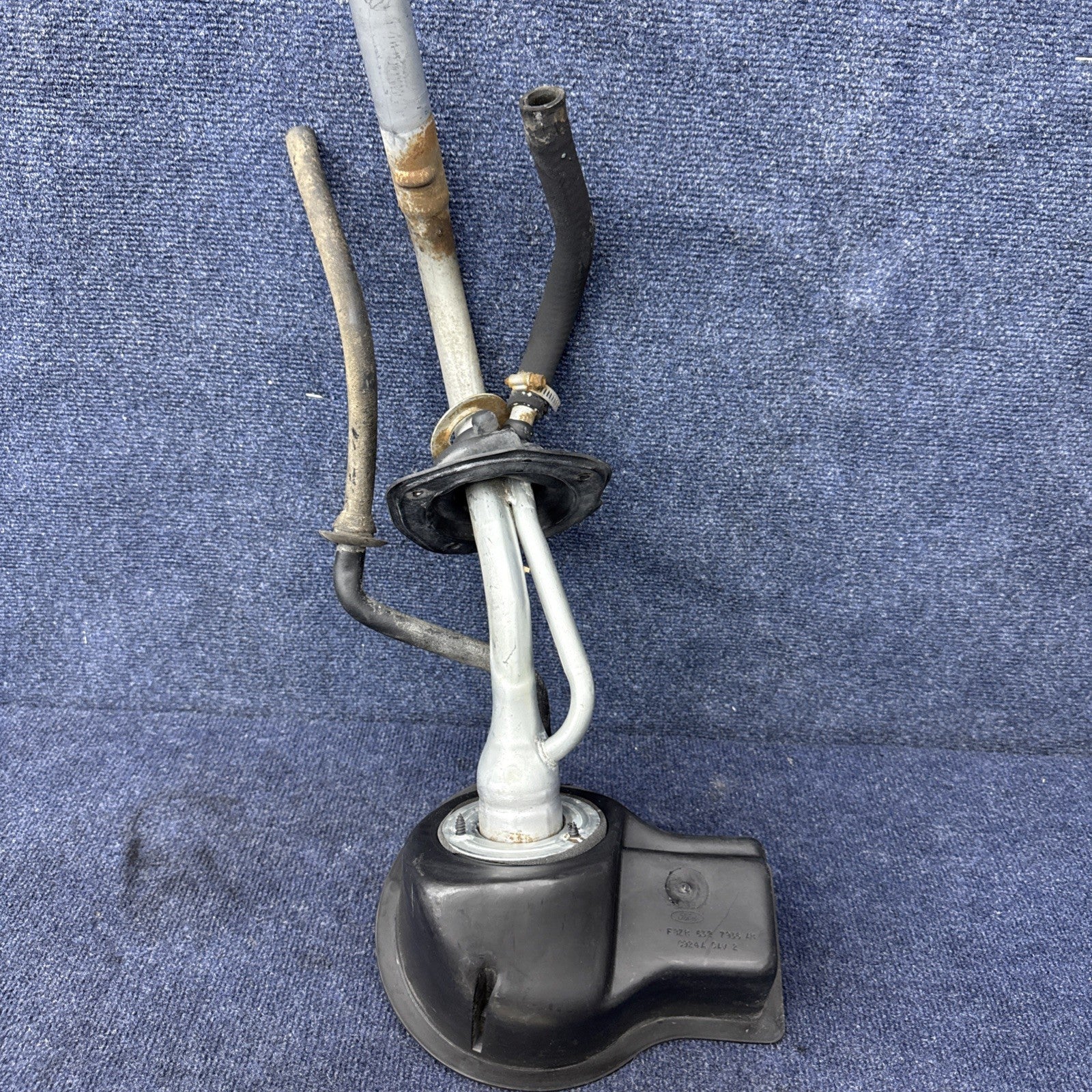 1998 FORD MUSTANG Svt COBRA FUEL FILLER NECK PIPE 4.6 OEM Factory Assembly Gt