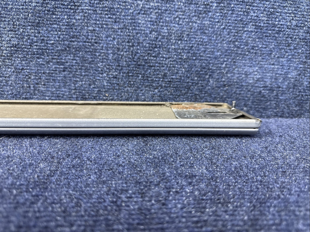 LINCOLN MARK VII LSC 84-92 1984-1992 DRIVER DOOR MOLDING GRAY LH LEFT OEM