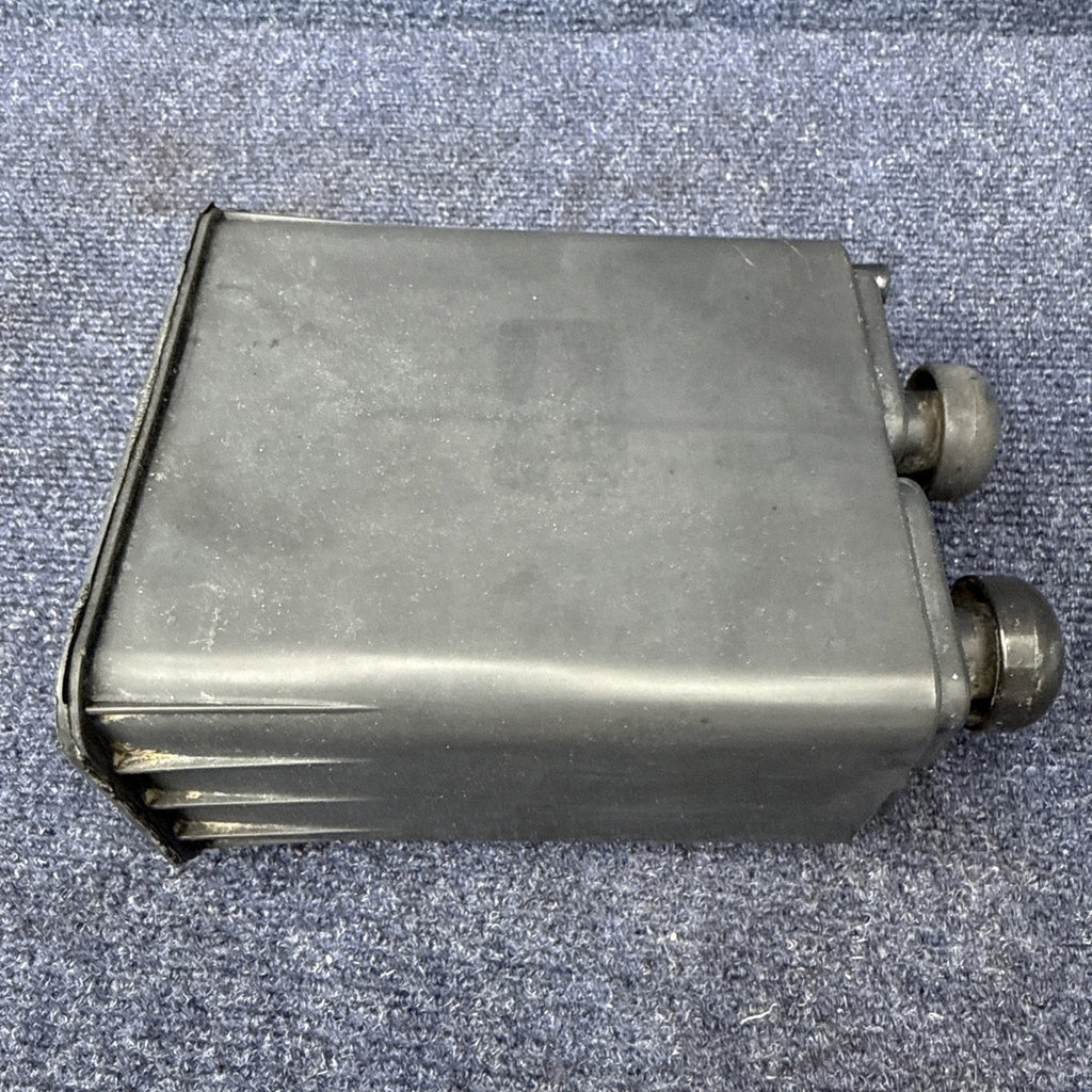 1986-1993 FORD MUSTANG 5.0 302 CAPRI Ranger CHARCOAL EVAP CANISTER BOX OEM Vent