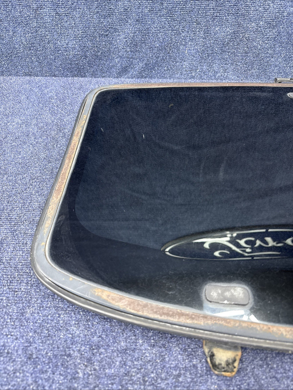 1979-1993 FORD MUSTANG SUNROOF GLASS CARLITE ORIGINAL Factory OEM With Latch
