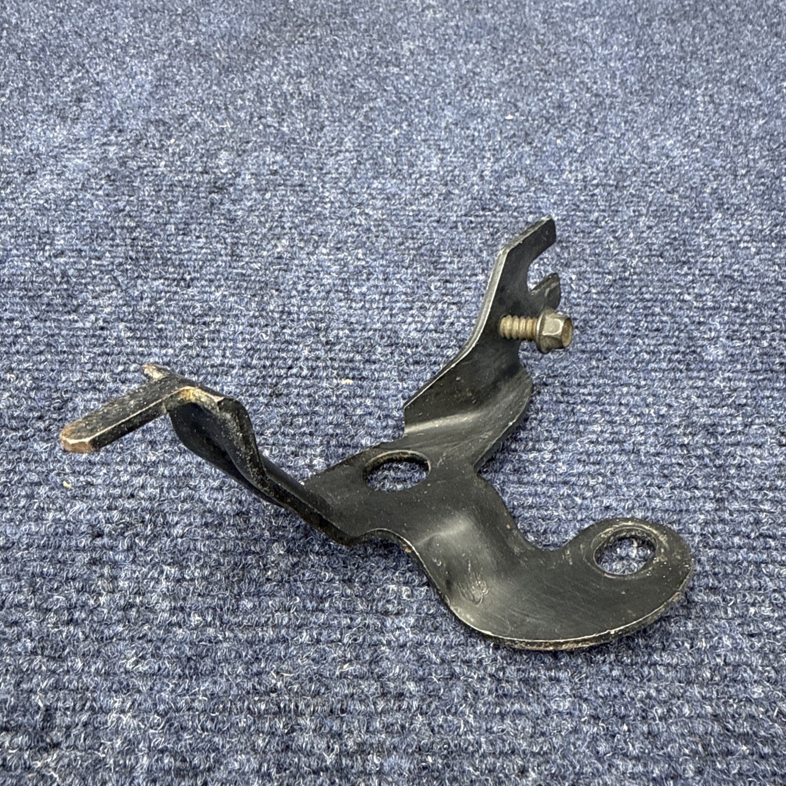 1987-93 Ford Mustang AOD Automatic TV Kickdown Cable Mount Bracket 5.0L OEM