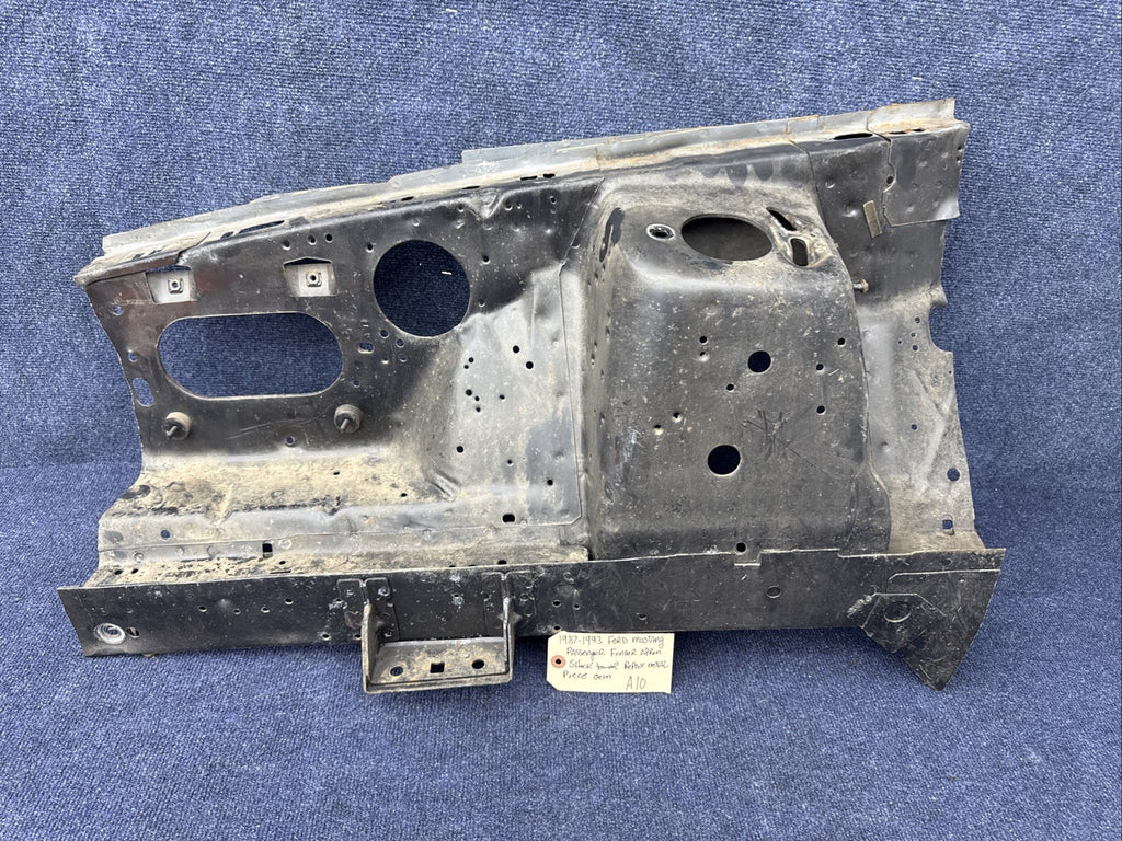 1987 - 1993 MUSTANG RH FENDER APRON FRAME SHOCK TOWER METAL OEM Passenger Side