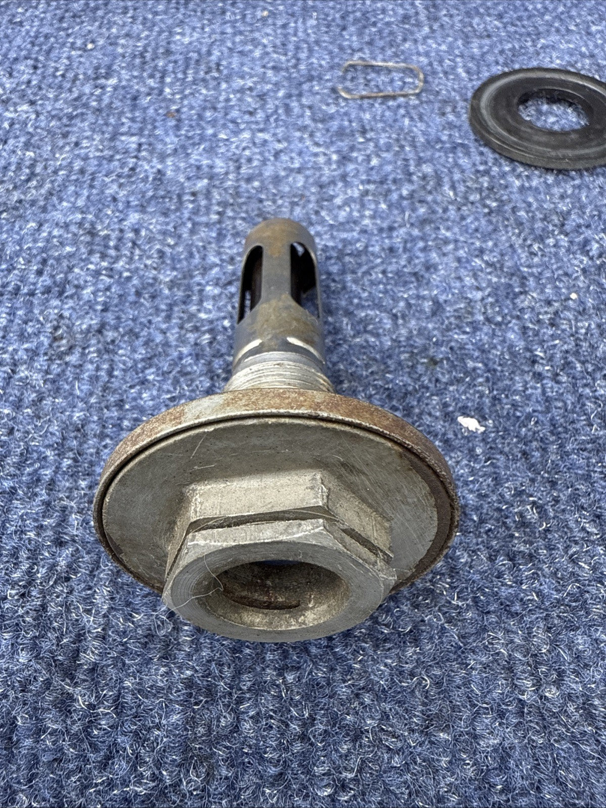 86-87-93-95 Ford Mustang Low Oil Sensor Oil Pan Level Plug Factory V8 302 OEM