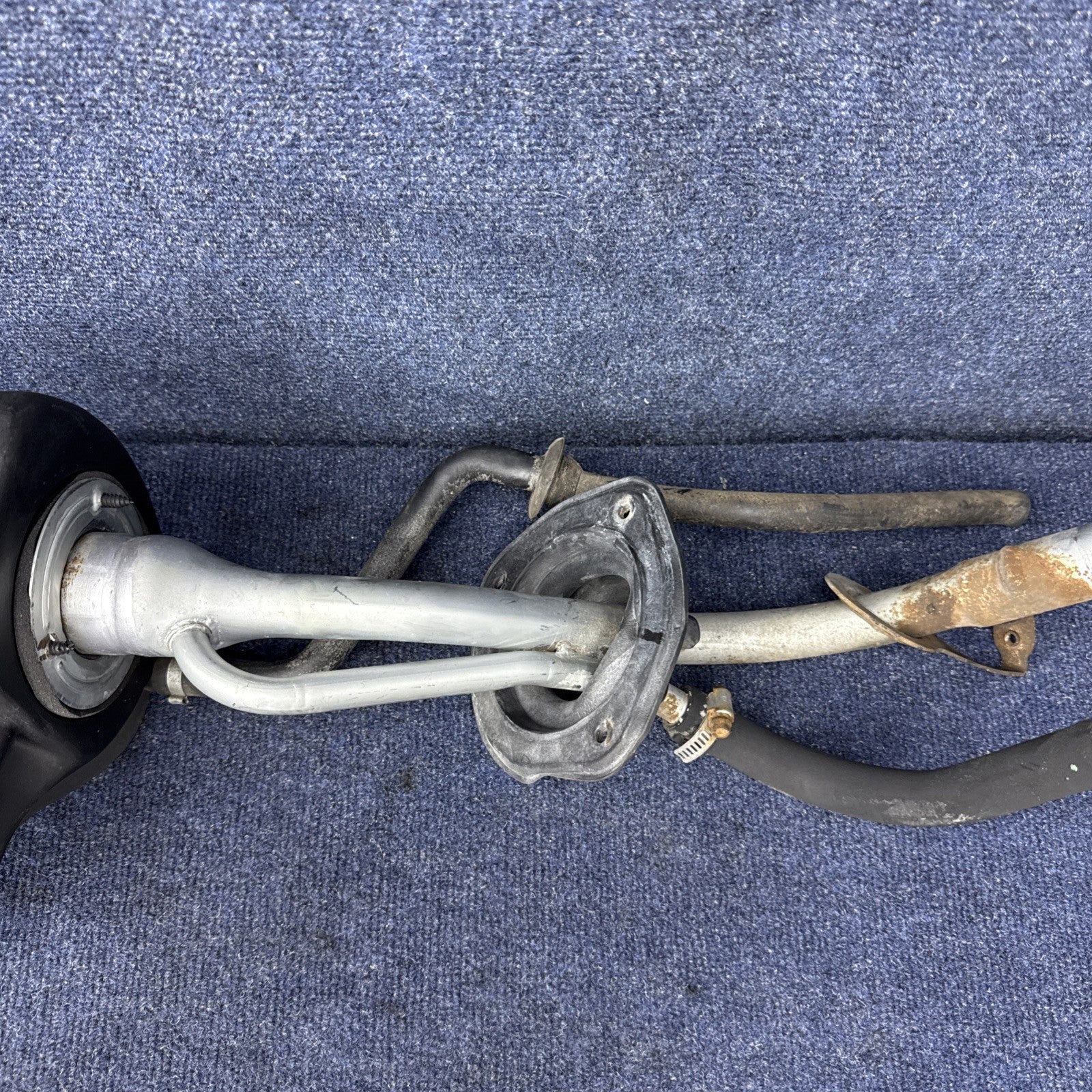 1998 FORD MUSTANG Svt COBRA FUEL FILLER NECK PIPE 4.6 OEM Factory Assembly Gt