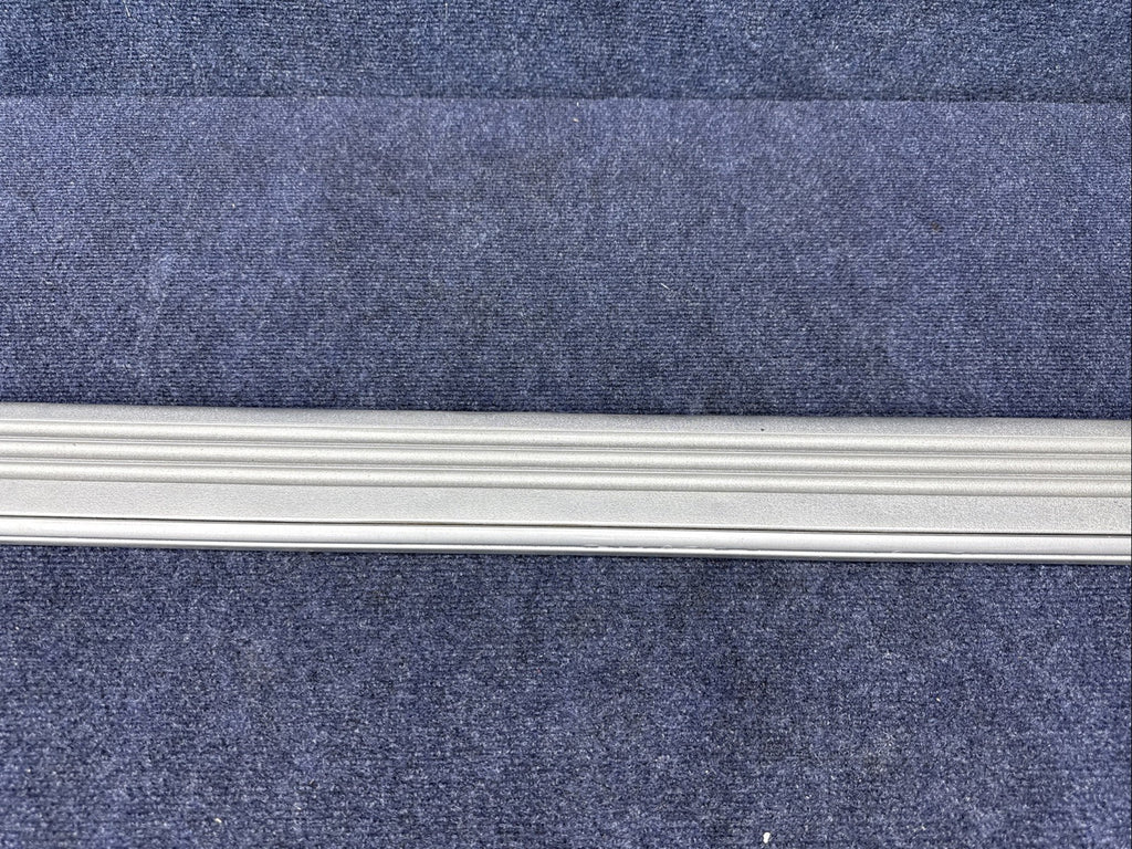 LINCOLN MARK VII LSC 84-92 1984-1992 DRIVER DOOR MOLDING GRAY LH LEFT OEM