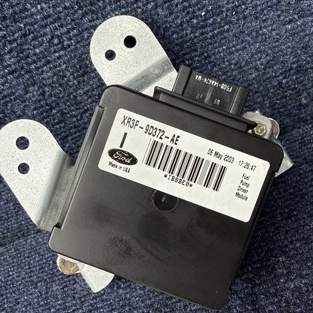 99-04 MUSTANG FUEL PUMP RELAY OEM FACTORY STOCK 99FS   XR3F-9D372-AE