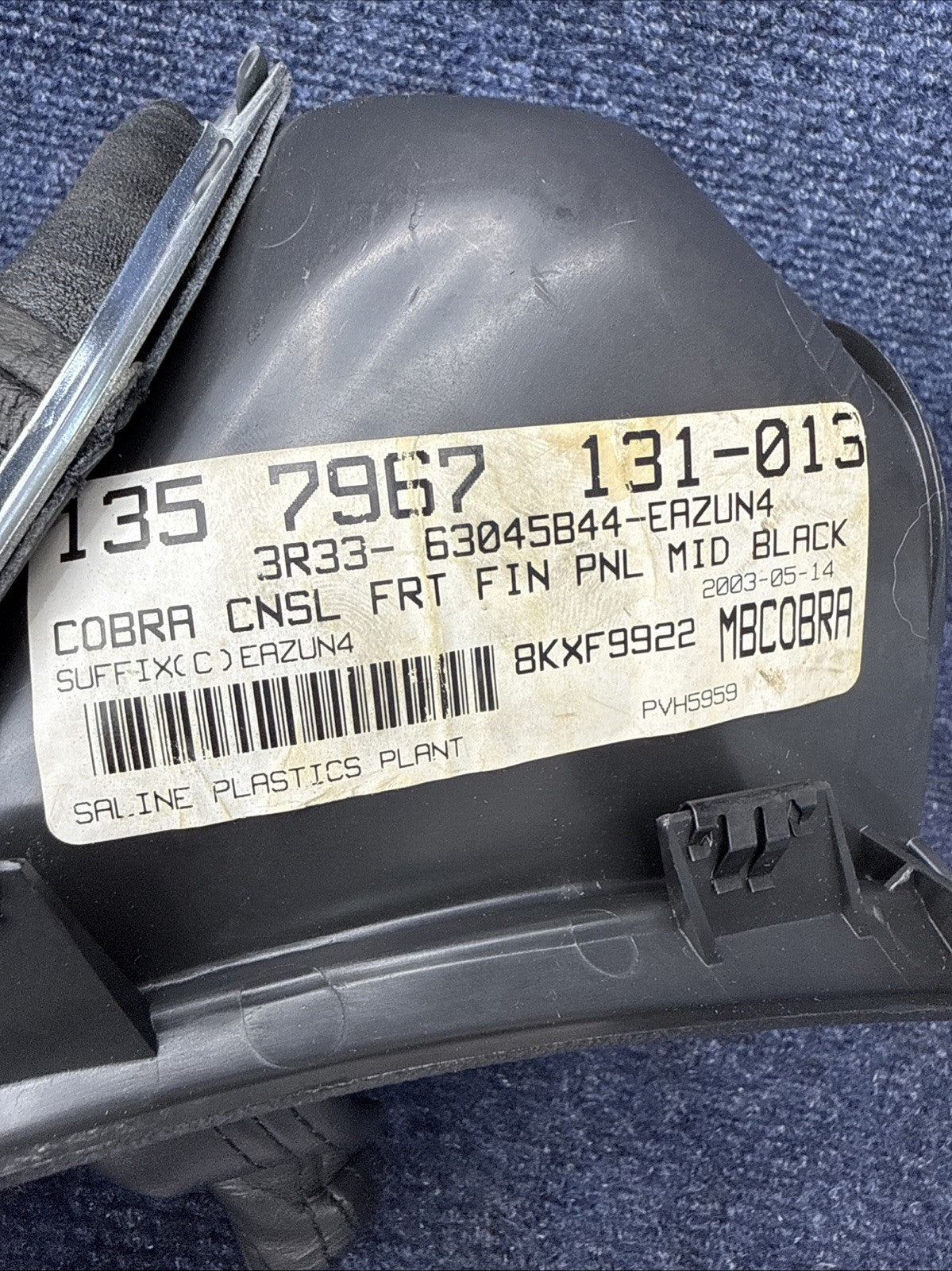 2003-2004 MUSTANG SVT COBRA CENTER CONSOLE SHIFTER TRIM BEZEL BOOT MANUAL OEM