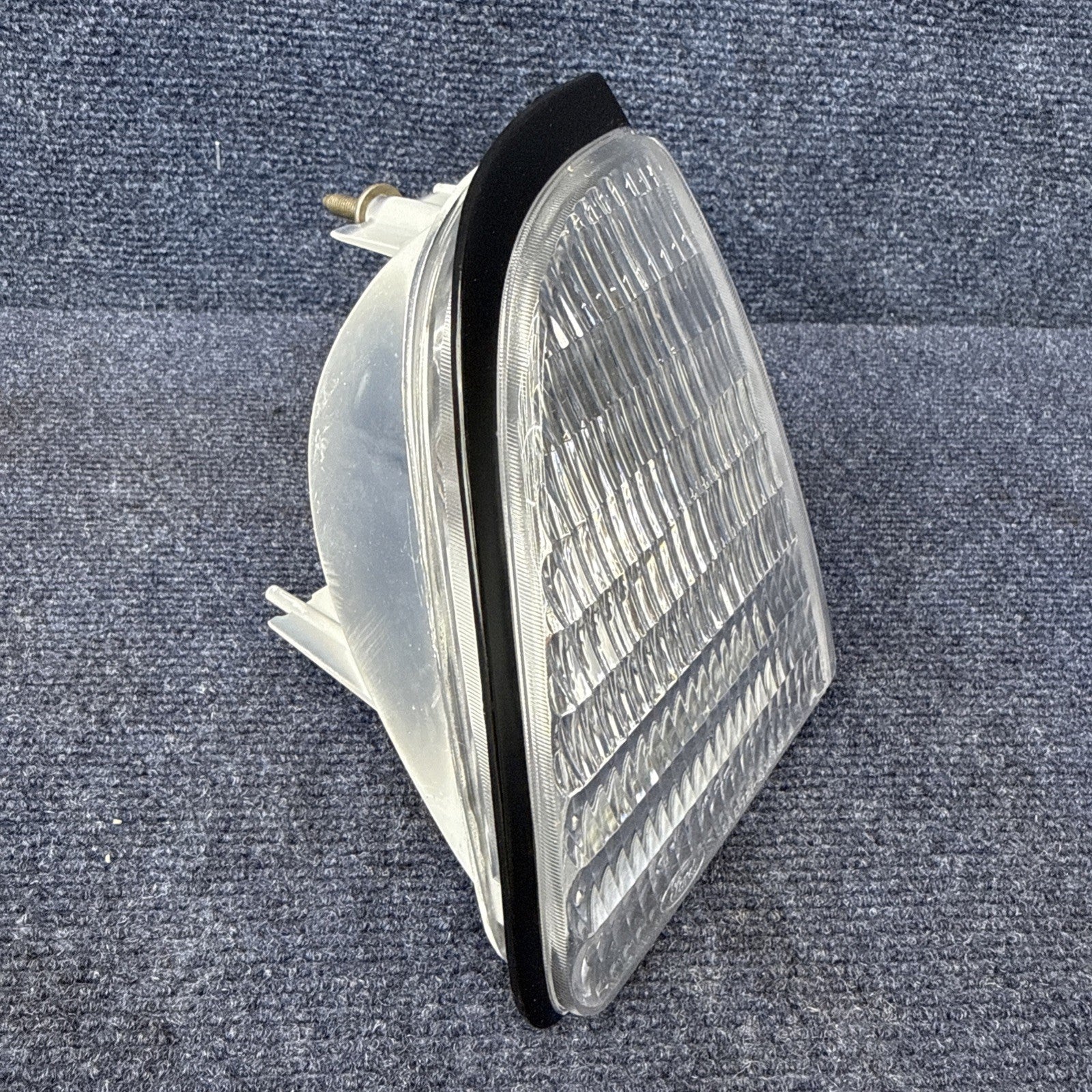 NOS 1987-1993 FORD MUSTANG MARKER LIGHTS  87-93 Park Lamp Rh Passenger Side OEM