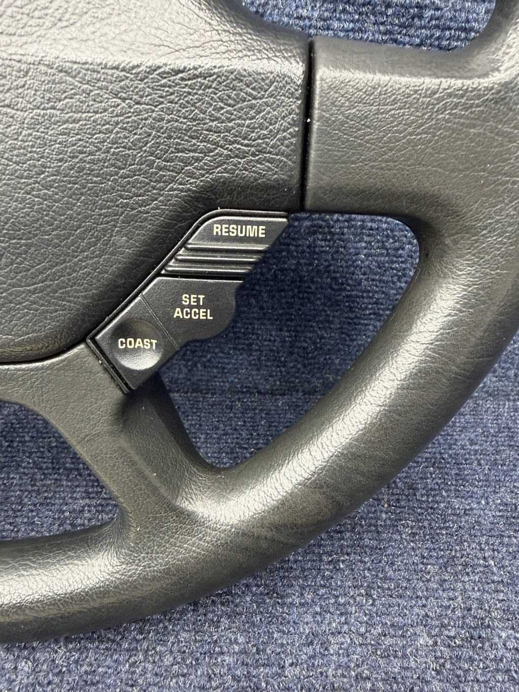 GENUINE Ford 1986 Lincoln Black Leather Steering Wheel w/Controls Mark VII Lsc