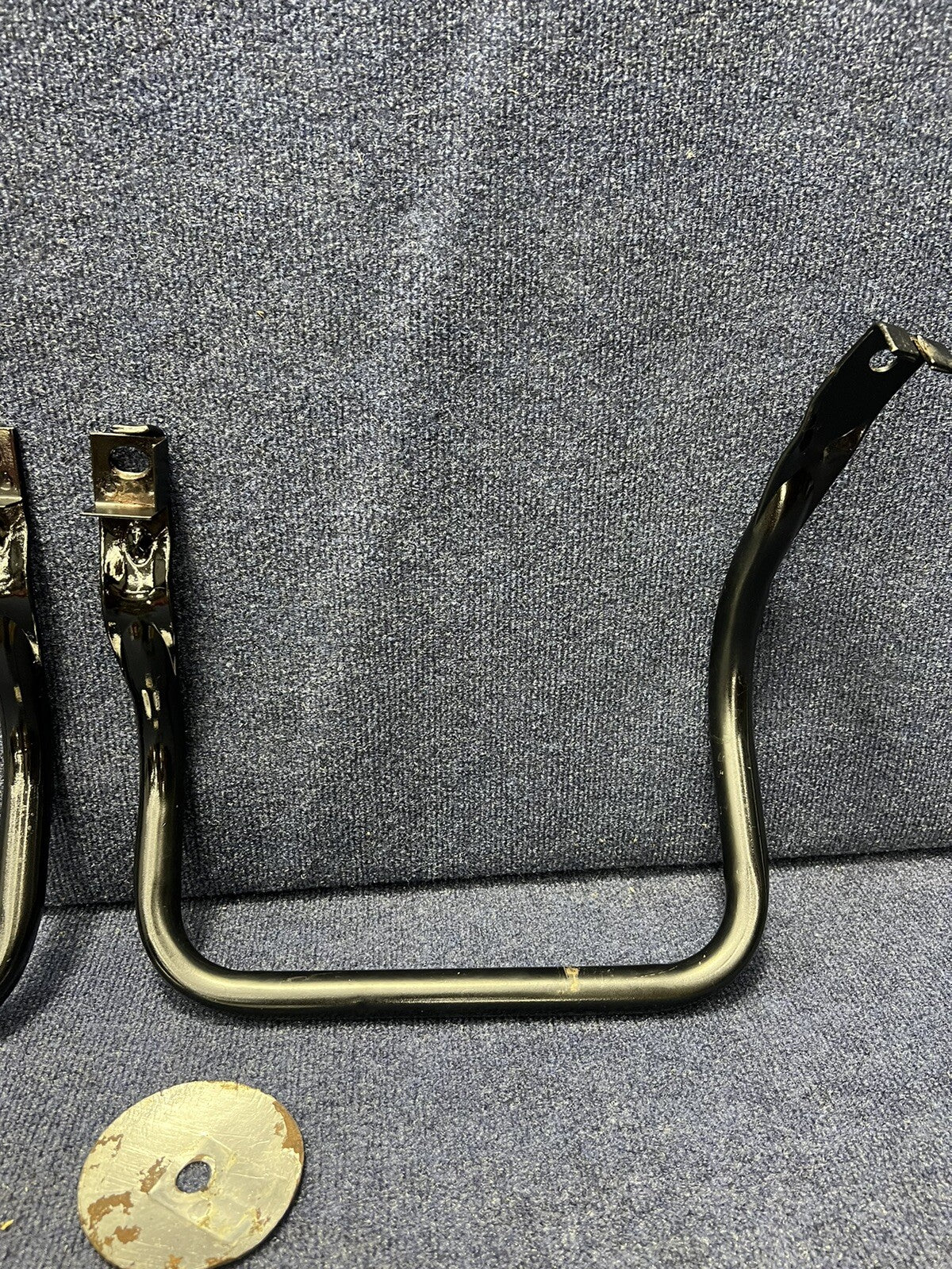 1990-1993 Ford Mustang Rear Seat Mounting Bracket Lower Bottom Cushion Belt Bars