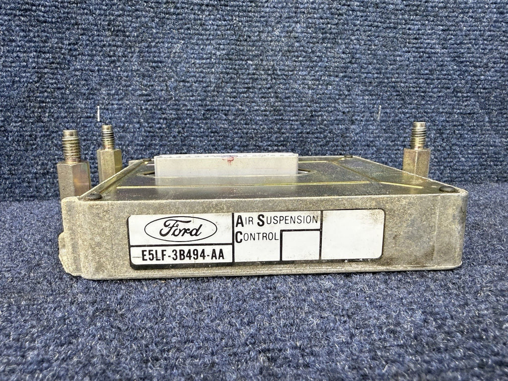 84 85 86 87 LINCOLN CONTINENTAL AIR SUSPENSION CONTROL MODULE E5LF-3B494-AA OEM