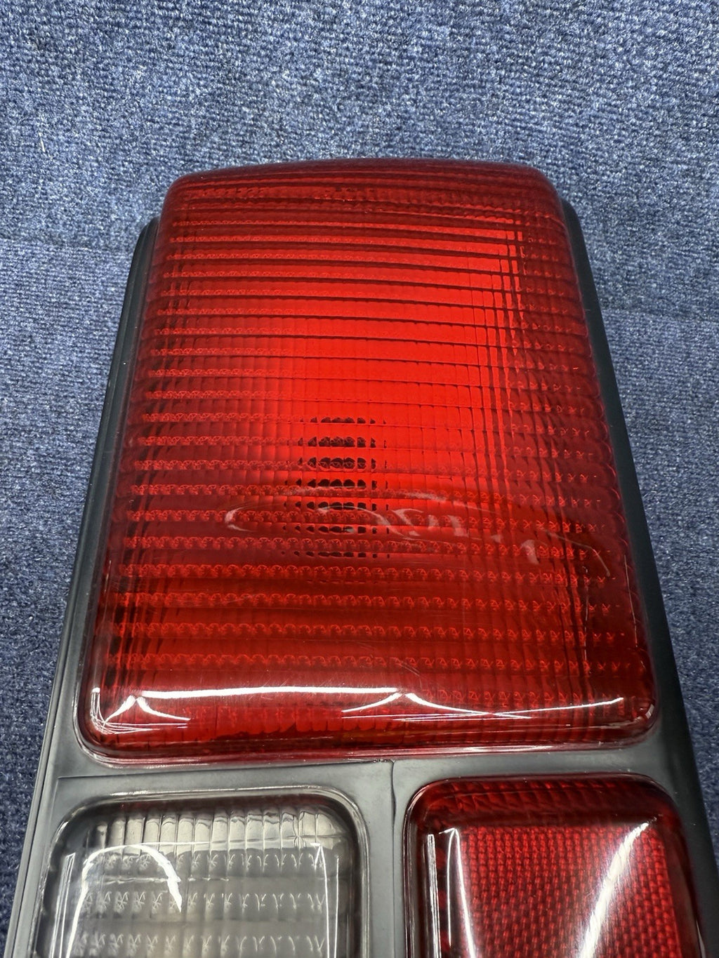 87-93 FORD MUSTANG LX RH PASSENGER TAIL LIGHT OEM FACTORY LENS HOUSING FACTORY