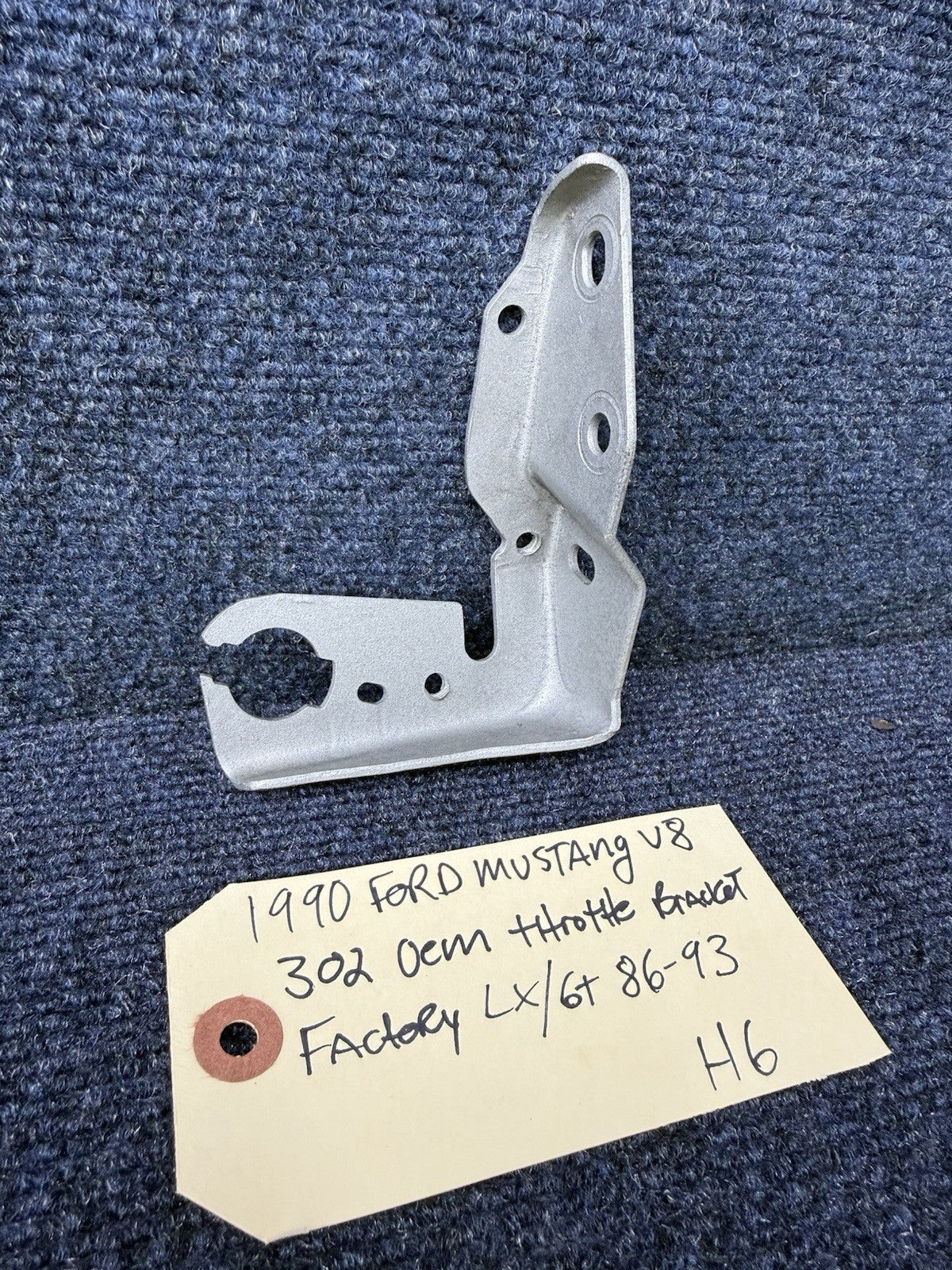 86 87-93 Ford Fox Body Mustang Intake Throttle Cable Bracket 5.0L 302 OEM EFI