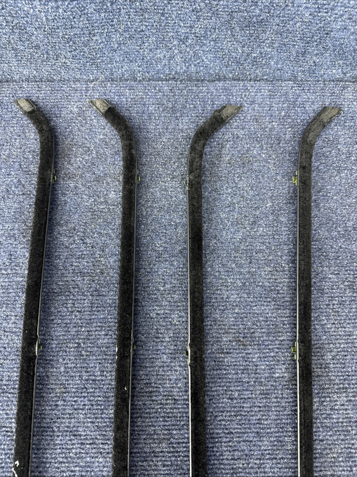 1964 1965 1966 CHEVY GMC TRUCK DOOR WINDOW FELTS Black Rh Lh 4pc Set 64-45982