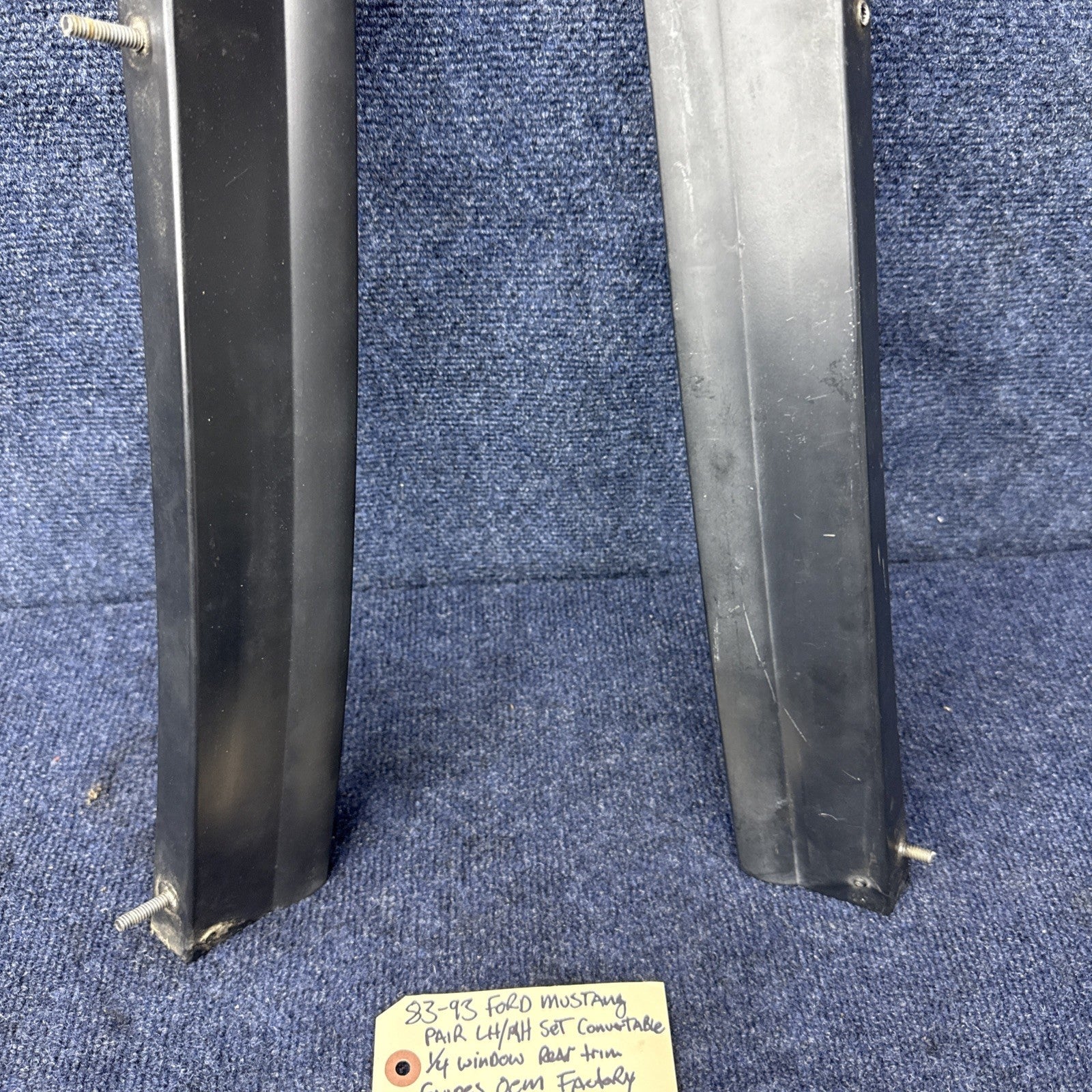 83-93 Mustang RH & LH Convertible Quarter Window Trim Guide Rear OEM 1987-1993