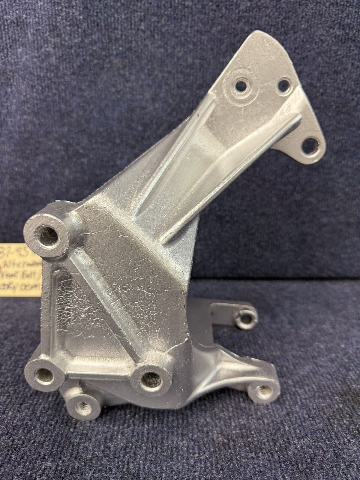 1987-1993 FORD Mustang 5.0  Alternator smog pump bracket E5AE-10039-CA OEM 302