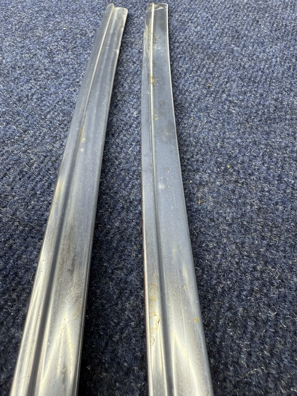 79-86 Mustang Chrome Exterior Windshield Glass Trim Molding Front 87-93 557