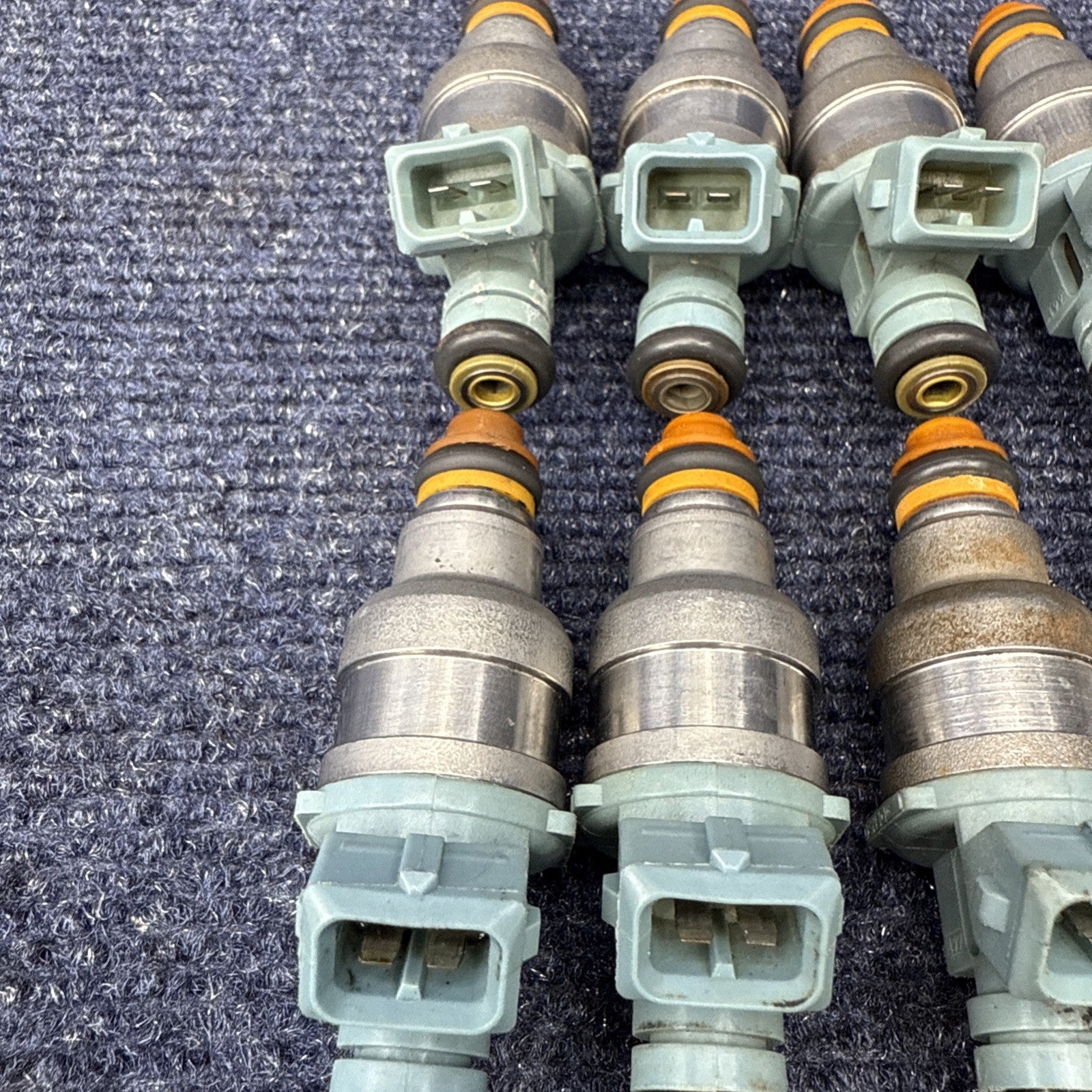 1993-1995 Ford Mustang Svt Cobra 5.0 24lb Fuel Injectors OEM Factory 302 V8 Efi