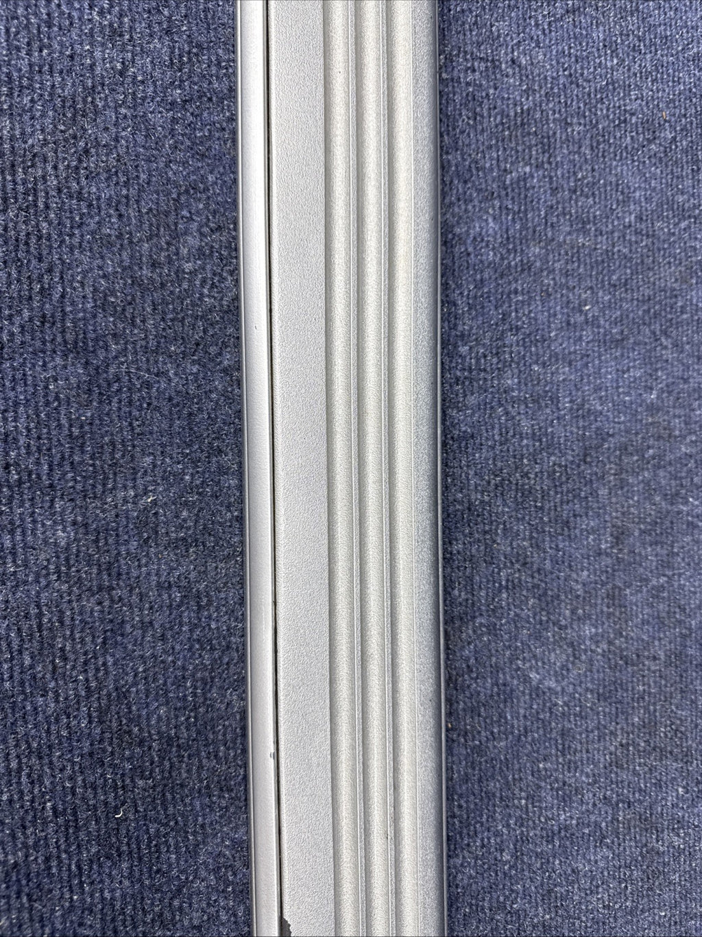 1984 - 1992 Lincoln Mark VII Body Side Moulding Right Door E4LY-6320938BP Driver