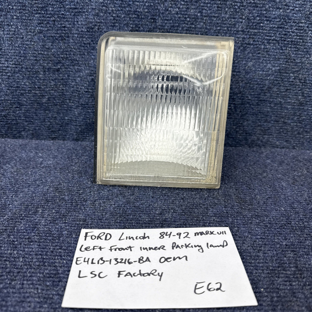 Ford E4LY-13201-B Left Driver Front Inner Parking Lamp -- 84-92 Lincoln Mark VII