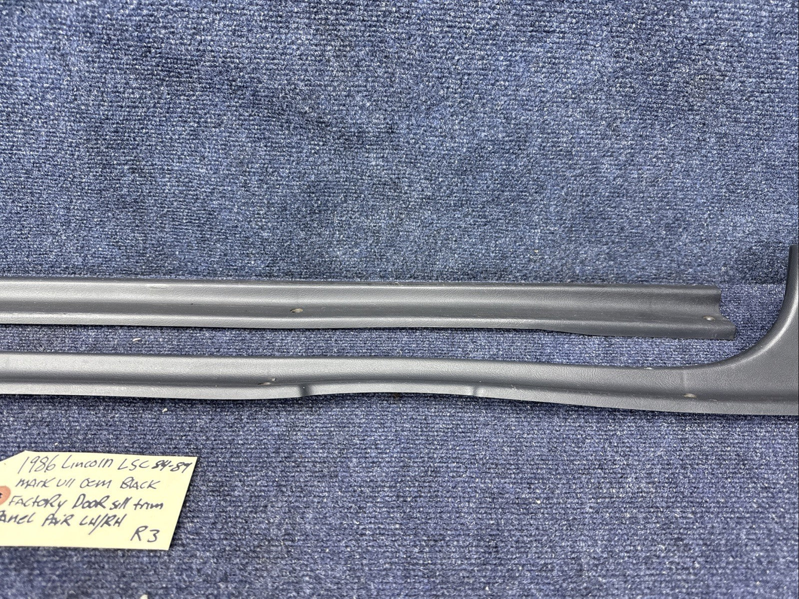 1984-1989 Lincoln Mark VII Door Sill Trim Panel PAIR LH RH OEM GREY LSC