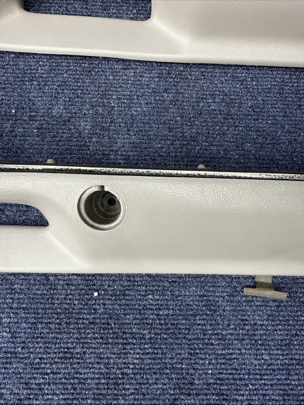 87-93 Ford Fox Body Mustang OPAL Gray Door Handle Pull Armrest 1987-1993 5.0L