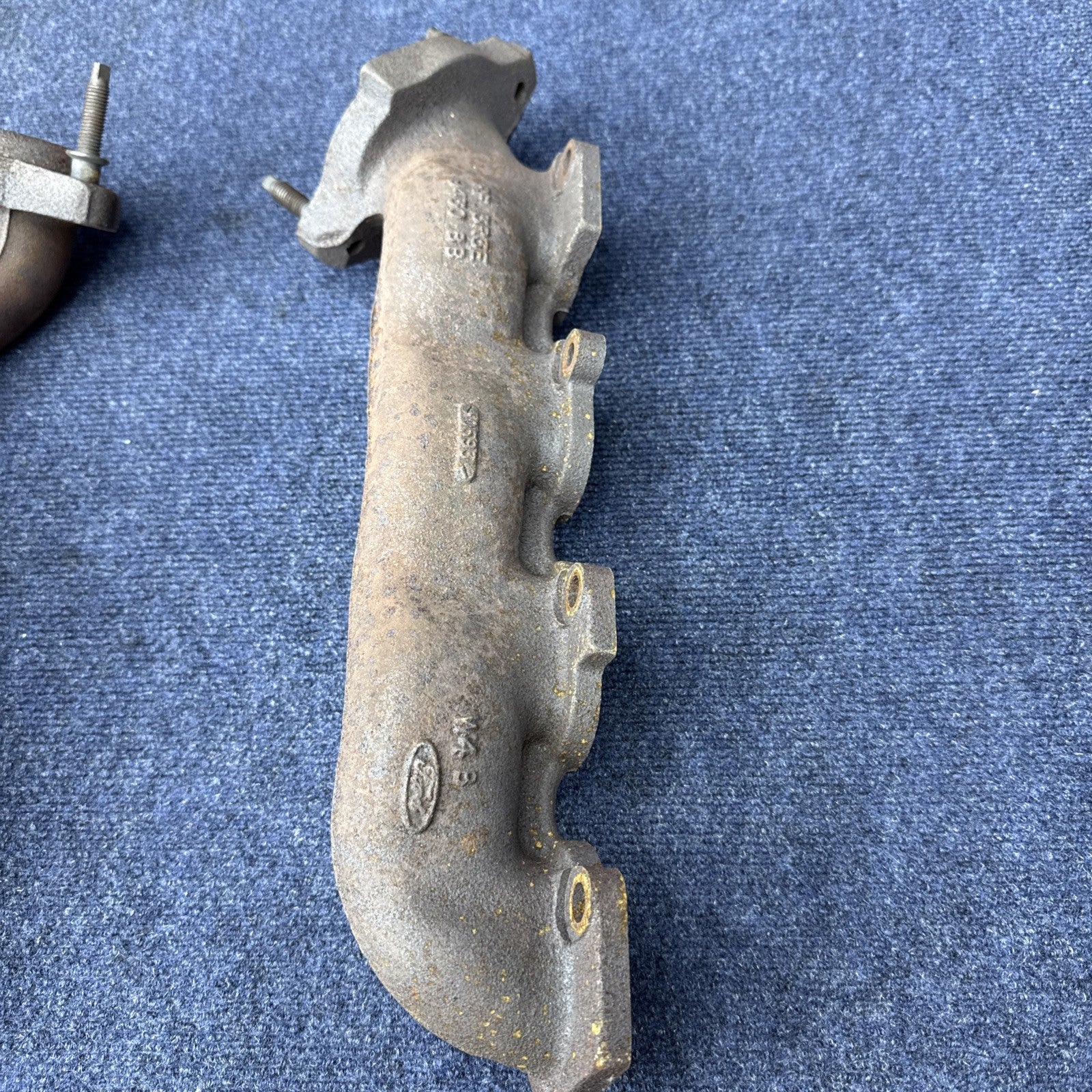 2003 2004 Ford Mustang Svt cobra 4.6l DOHC exhaust manifolds OEM Factory 39k