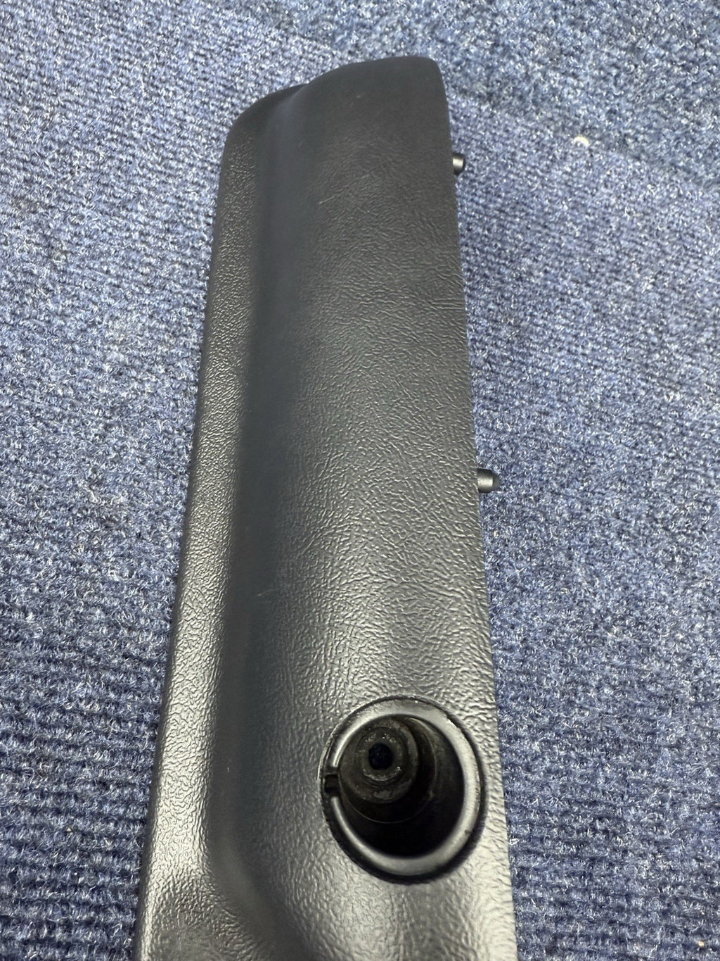 87-93 Ford Mustang Black Driver  SIDE Arm Rest Door Pull LH Oem Factory Foxbody
