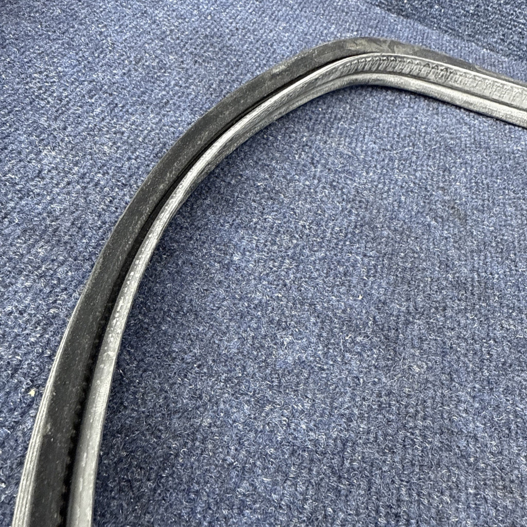 NOS 1979-1993 FORD MUSTANG SUNROOF WEATHERSTRIP D9ZZ-6651346-A  79-93