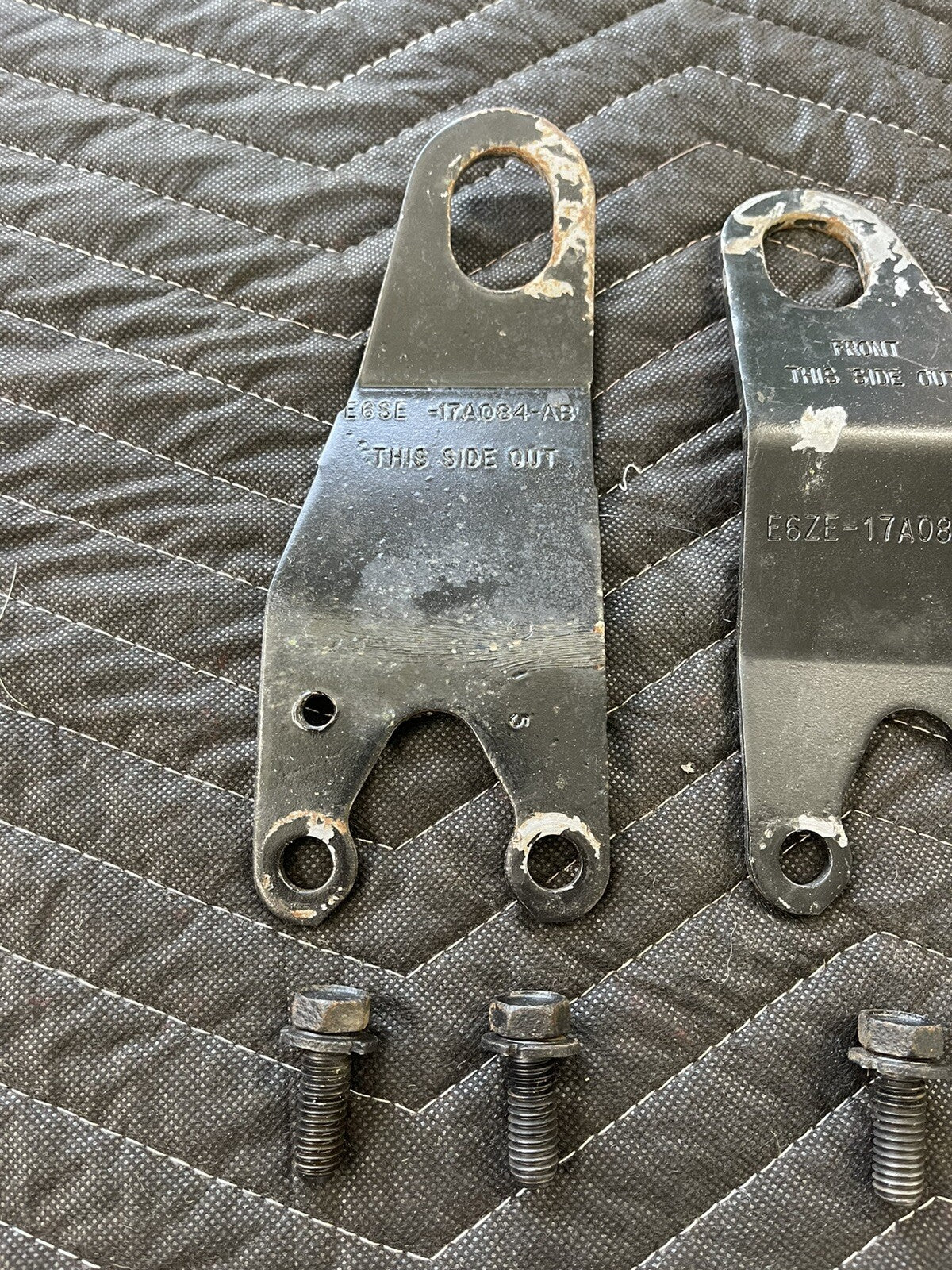 86-93 FORD MUSTANG 5.0 LX GT ENGINE MOTOR BLOCK LIFT HOOK HOOKS PLATES OEM SET