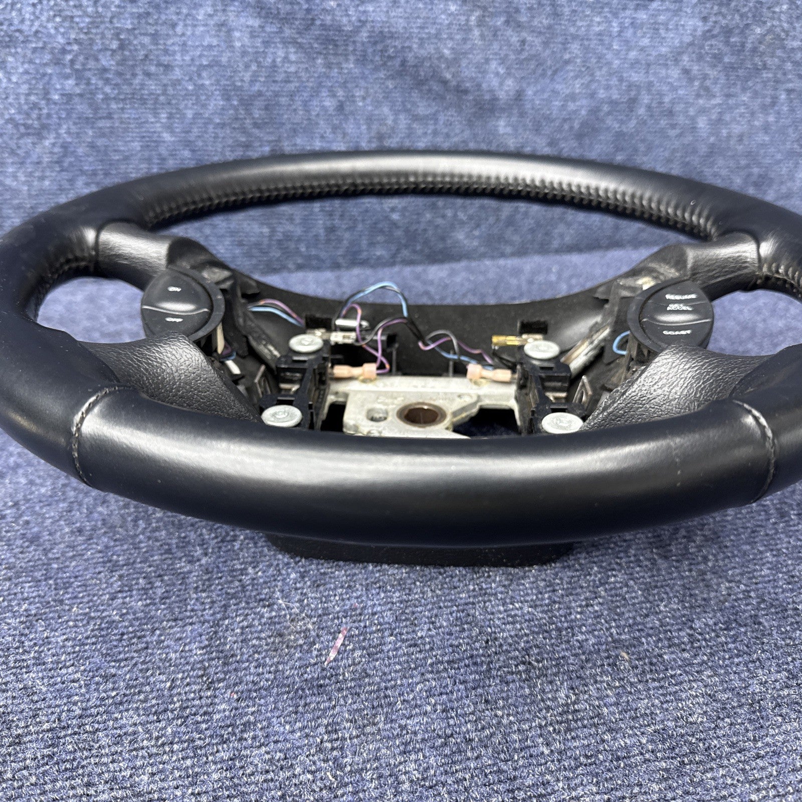 94 Mustang Svt Cobra Steering Wheel With Cruise Control Buttons 94-04 Gt Lx OEM