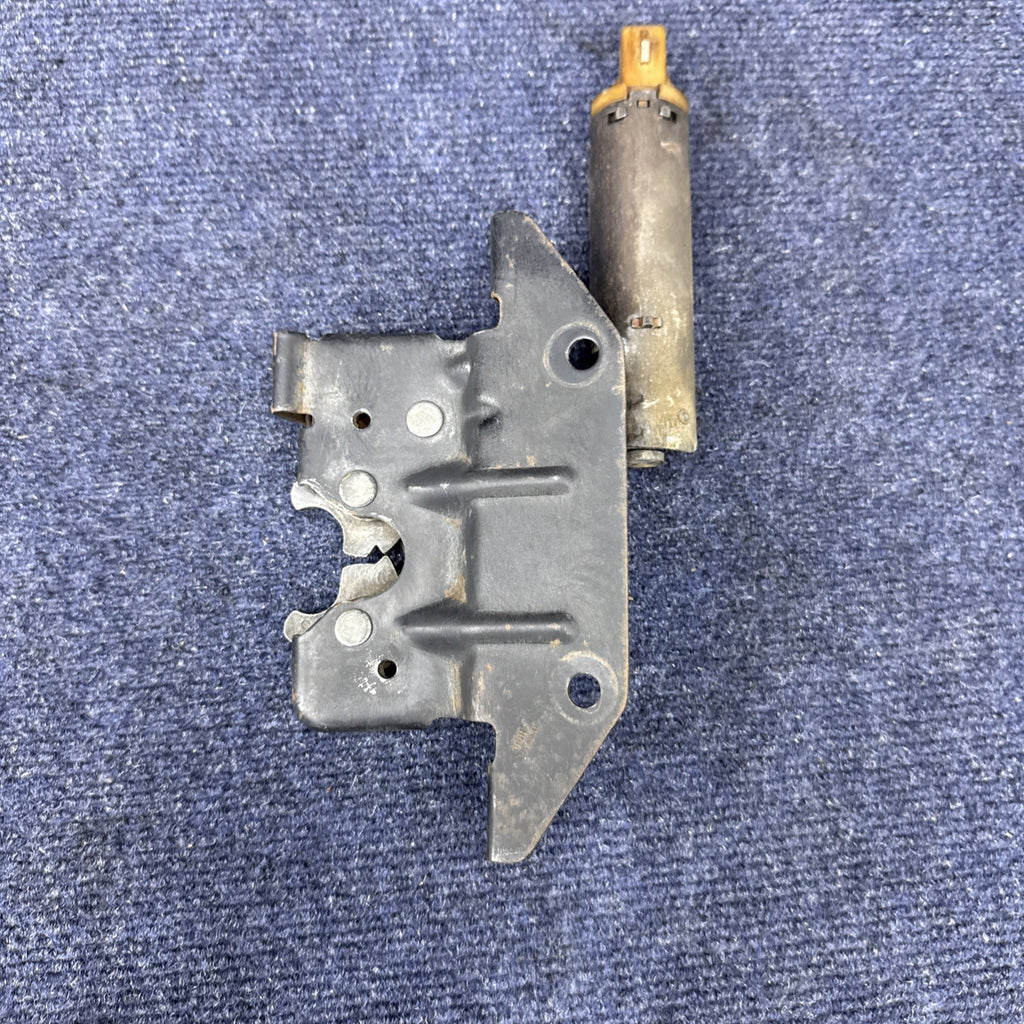 87-91 Ford Mustang Hatch Latch Power Lock Mechanism Rear Hatchback Switch OEM