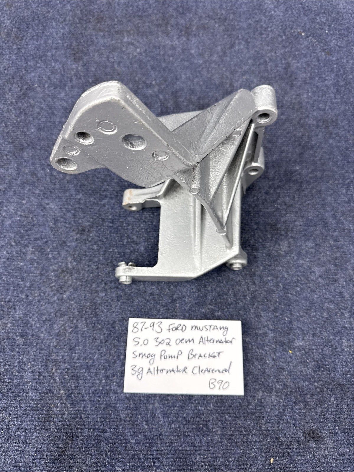 1987-1993 Ford Mustang 5.0 Oem Alternator smog pump bracket E5AE-10039-CA 302