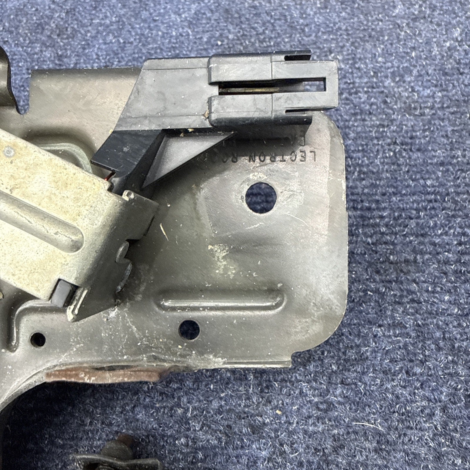 87-93 Ford Mustang Convertible Power Trunk Latch OEM 5.0 Factory Hardware Bolts
