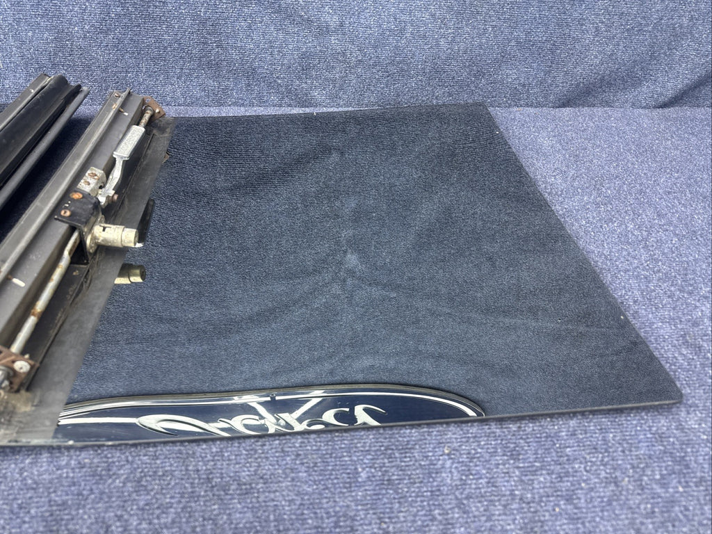 79-86 FORD MUSTANG OEM CARLITE T TOP TOPS REMOVABLE GLASS SET LEFT RIGHT Hatch