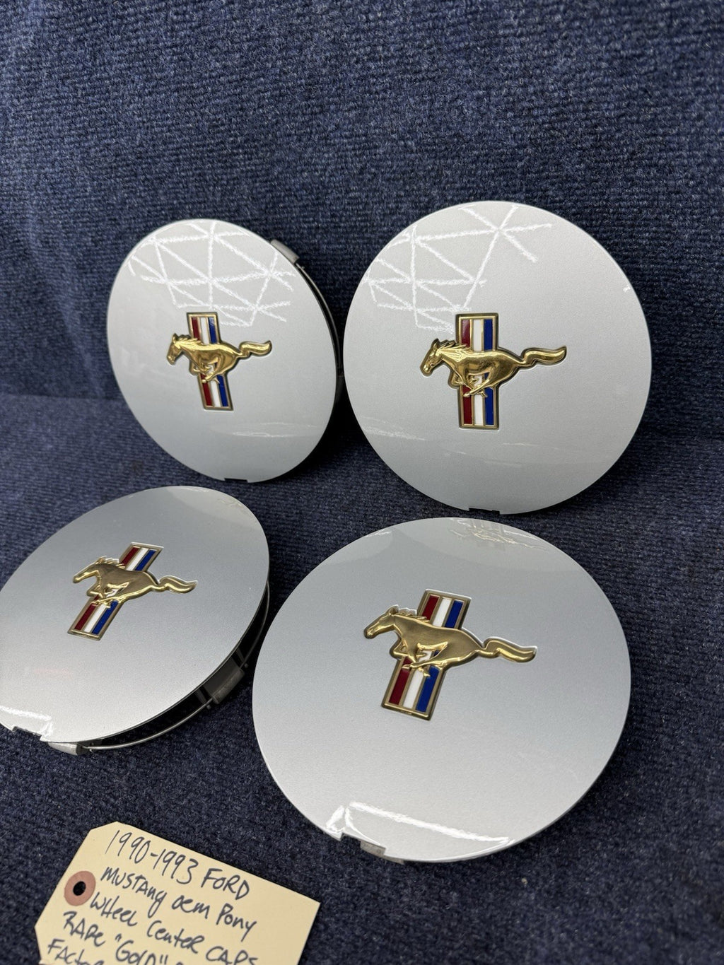 1991-93 FORD MUSTANG CENTER CAPS TRI-BAR PONY WHEELS OEM SET Gold Rare Factory