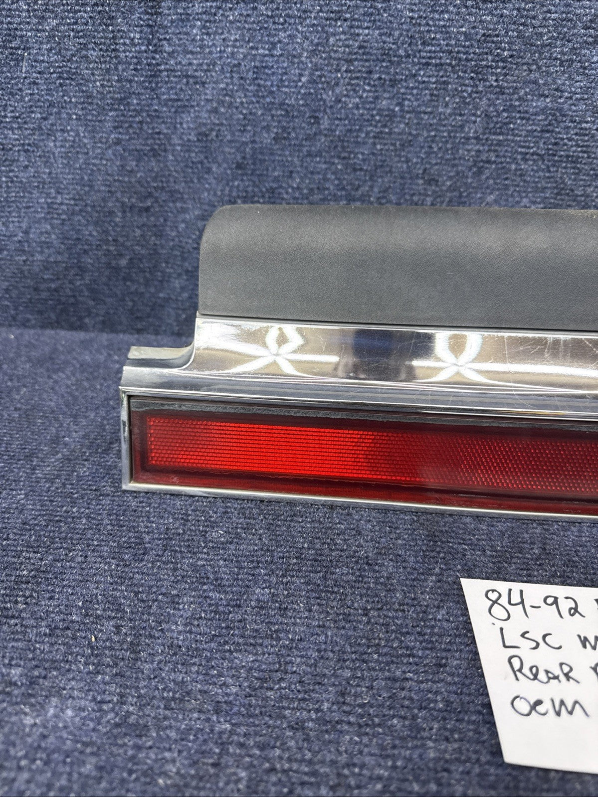 1984-1992 Lincoln Mark VII Used Left Rear Reverse Lamp Light E4LB15515A OEM Sae
